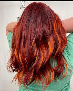 Red and orange dimentional hair color Orange Roots Red Hair, Orange And Red Hair Color, Ginger With Red Highlights, Red Hair Orange Highlights, Red Hair With Orange Highlights, Dark Orange Red Hair, Orange Hair With Highlights, Red Orange Yellow Hair, Fall Red Hair Color Autumn