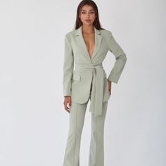 Sage Green Women's Suit With Belt Green Pant Suit, Womens Pant Suit, Green Suit Women, Because Of Alice, Suit With Belt, Bridesmaid Suits, Black Flare Pants, H&m Leggings, Beige Blazer