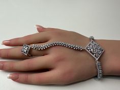 DIamond Haath phool Hath Paan/Haath phool/Hathh Panja//Bridal Jewelry/hand harness/Hand Jewelry Plating:Rhodium Sold as Single Bridal Hand Jewelry Indian, Hand Set Toe Ring Jewelry For Parties, Bridal Hand Jewelry, Haath Phool, Hand Harness, Hand Chain Bracelet, Bracelet For Her, Jewelry Hand, Hand Chain