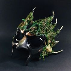 Forest Emerald Ent masquerade mask with moss and vine details Green Halloween Masquerade Mask, Green Halloween Masquerade Mask And Prosthetics, Kids Party Packs, Woodland Realm, Creeping Vines, Enchanted Wood, Female Mask, Mask Masquerade, Ancient Forest