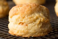 a close up of some biscuits on a cooling rack