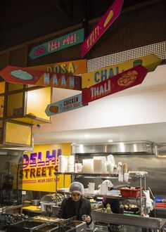 Indian Street Food Restaurant Design, Punjabi Restaurant Interior, Indian Takeaway Aesthetic, Punjabi Dhaba Design Ideas, Contemporary Restaurant Design, Cafe Design Inspiration, Street Food Design, Restaurant Signage