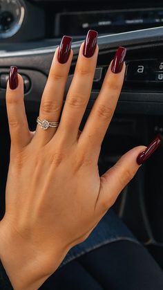 Acrylic Nail Designs Plain, Modest Nails Simple, Acrylic Nails Inspo Simple, Simple Nails No Design, Nail Designs Winter Simple, Basic Pretty Nails, Simple Nails 2024, Unique Simple Nails, Nail Inspo One Color