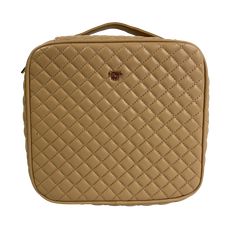 The Nude Quilted Mini Diva Makeup Case is a medium makeup case that is the ultimate organizer perfect for divas & jet setters with a lot to carry when they travel. This travel case has 4 removable cases idea for organizing eyeshadows, foundations, brushes, mascara, lipstick, powders & so much more. Features: Clear Front Zippered Compartment in Case Lid 2 Large Clear View Top Removable Cases 3" x 8" x 2.75" 1 Medium Clear View Top Removable Case 3" x 6" x 2.75" 1 Small Clear View Top Removable Ca Luxury Compact Case For Everyday Use, Luxury Travel Case With Removable Pouch, Makeup Travel Case Wood, Monogrammed Rain Jacket, Medium Makeup, Louisiana Gifts, Diva Makeup, Car Accessories For Guys, Media Makeup