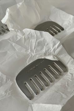 Comb Aesthetic, Ceramic Comb, Crown Affair, Comb Design, Luxury Packaging Design, Silver Hair Comb, Hair Care Brands, Scalp Massage, Silver Engraving