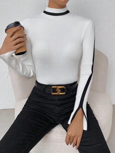 Blanco Casual Collar manga larga Tela Liso Pullovers Embellished Elástico Ligero White Casual, Inspiration Mode, Knitwear Women, Mock Neck, All Fashion, Jumper, Latest Trends, Sweaters For Women, Knitwear