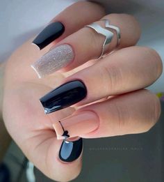 Simple Gel Nails, Short Acrylic Nails, Valentine's Day Nails, Gorgeous Nails, Cute Acrylic Nails, Nude Nails, Black Nails, Nail Designer