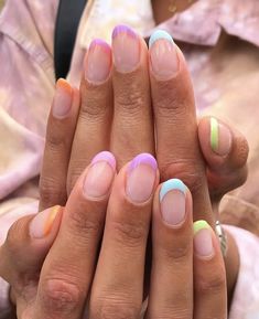 Nails Tip Color, Nails Retro, Bridesmaid Nails, Pride Nails Designs, Multicolored Nails, Nails Designs Short, Nail Tip Designs, Pride Nails, Natural Nail Art