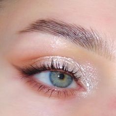 emmas__eye Pastel Prom Makeup, Natural Fairy Makeup, Ethereal Wedding Makeup, Prom Makeup For Blue Eyes, Prom Eyes, Liquid Shadow, Prom Eye Makeup, Formal Makeup