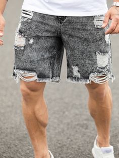 Short Jeans Outfit Men, Diy Ripped Jeans, Denim Outfit Men, Jorts Baggy, Grey Denim Shorts, Jean Short Outfits, Jeans Outfit Men, Mens Shorts Outfits, Mens Jean Shorts