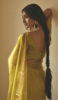 Women In Saree Aesthetic, Saree Back Pose Ideas, Fashionable Saree Blouse Designs