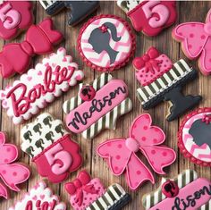 Barbie Themed Cookies, Barbie Birthday Cookies, Barbie Cookies Decorated, Barbie Cookies, Specialty Cookies, Barbie Birthday Cake, Birthday Barbie