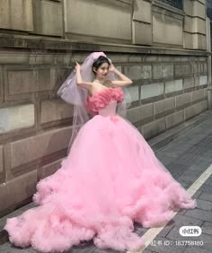 Prom Dresses Korean, Big Dresses, Pretty Pink Princess, Pretty Prom Dresses, Korean Girl Fashion, Girl Inspiration, Ball Gowns Prom, Fashion Dresses Casual, Ball Gown Dresses