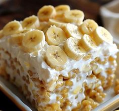 Pudding Rice, Instant Banana Pudding, Krispie Treats Recipe, Banana Dessert, Popular Desserts, Rice Krispie Treats, Rice Krispie, Banana Flavored, Banana Cream