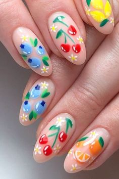 Spring nails inspo Spring Nails Gel, Mom Makeup, Nail Shapes Squoval, Fruit Nail Designs, Fruit Nails, Lemon Nails, Nails Inspiration Spring, Season Nails