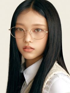 Composition : Frame : Titanium / Temple : Beta TitaniumColor : Light GoldCountry of Origin : Republic of Korea Korean Glasses, 100 Faces, Light Gold Color, Eyewear Brand, Eye Wear Glasses, Popular Style, Mbti, New Hair, Concept Design