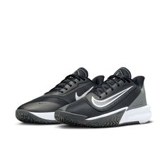 the nike air zoom low is available in black, white and grey colorways