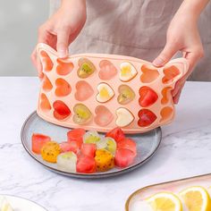 This product has 2 heart-shaped ice trays to make 42 perfect heart-shaped ice cubes. Easy to fill and release, they can be used in a wide temperature range from -104℉ to 446℉. These heart-shaped ice cube trays make ice cubes, desserts, baking, jellies, jellies, baby food, candy, candles, crayons. It's a very creative and decorative ice cube for cocktail and whiskey lovers. Toledo Bath & Kitchen | Toledo Bath & Kitchen 2 Pack Heart Shpaed Ice Cube Trays w / Lids, Heart Ice Molds, 42 Holes Silicon Hemgjord Glass, Mini Ice Cube Tray, Flavored Ice Cubes, Round Ice Cubes, Plastic Ice Cubes, Sphere Ice, Silicone Ice Molds, Silicone Ice Trays, Round Ice