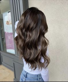 Brunnete Hair Dimension, Light Brown With Lowlights, Espresso Martini Hair, Brownie Hair Color, Summer Brown Hair Color, Hair Color For Light Skin, Cool Toned Brown Hair Balayage, Dark Dimensional Hair Brunettes, Rich Brunette Balayage