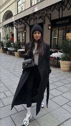 Berlin Fall Outfits, Paris Nye, Berlin Christmas, Chic Fits, Cool Street Style, Look Legging, Outfits Stylish