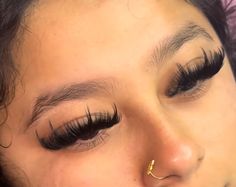 Bottom Lashes Black Women, Volume Lash Extensions Black Women, Bottom Lash Extensions Black Women, Lashes Styles, India Love Lash Extensions, Cute Henna Designs