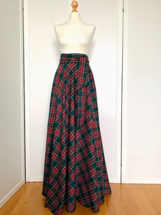 Winter plaid maxi skirt Long tartan woman skirt Green tartan maxi skirt Green plaid maxi skirt Green maxi skirt with pockets Green long skirt Green long plaid skirt Long woman skirt Maxi Skirt Olive skirt Fabric : wool blend ( 65% wool, , 35% poliester) The skirt has two pockets. The skirt has a removable belt. The skirt has a zipper. Full standart length (from waist to hem) - 43'' / 110 cm . I can customize this skirt in every size and length free of charge, just send me measurements. Also avai Pleated Long Plaid Skirt, Plaid Skirt With Pockets, Long Plaid Pleated Skirt, Relaxed Full Plaid Skirt, Plaid Skirt Long, Long Green Skirt, Plaid Clothing, Plaid Maxi Skirt, Maxi Skirt With Pockets