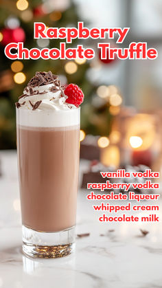 Raspberry Chocolate Truffle Cocktail Recipe Dnd Drinks, Christmas Cocktails Vodka, Christmas Vodka, Fun Beverages, Christmas Alcohol, Bartender Drinks Recipes, Chocolate Cocktails, Mix Drinks, Raspberry Vodka