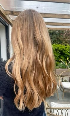 Light Ginger Brunette Hair, Golden Blonde Balayage On Blonde Hair, Golden Honey Blonde Hair Balayage, Golden Blonde Hair Balayage, Warm Blonde Hair Balayage, Warm Honey Blonde Hair Balayage, Honey Blond Balayage, Caramel Hair Color Honey Golden, Warm Blonde Hair Color Honey