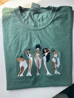 The Muses Embroidered T-shirt Hercules Embroidered T-shirt - Etsy The Muses, 동화 삽화, Diy Vetement, Mode Inspo, Looks Chic, Embroidered Tshirt, Disney Outfits, Mode Inspiration, Hercules