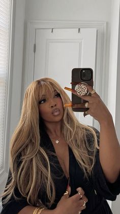 #blonde #bangs #fall Bangs Sew In Black Women, Blonde Bangs With Red Hair, Blonde Curtain Bangs Black Women, Black Women With Bangs Hairstyle, Bangs With Blonde Highlights, Blonde With Bangs Black Women, Blonde Hair With Bangs Black Women, Honey Brown Hair Dark Roots, Blonde Hair Fringe Bangs