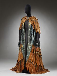 Costume Design Theatre, Bird Inspired Fashion, Antony And Cleopatra, Vivien Leigh, Theatre Costumes, Stage Costume