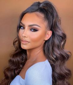 New Year's Half-Up Hairstyle Ideas 2024: 17 Trendy Looks to Welcome the Year - thepinkgoose.com Glam Bride Makeup, Prom Eyes, Glam Wedding Makeup, Prom Eye Makeup, Formal Makeup, Glam Makeup Look, Glamour Makeup, Bride Makeup, Bridal Hair And Makeup