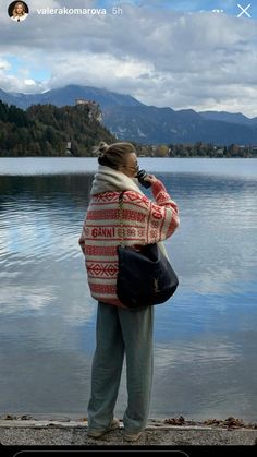 Fall In The Mountains Outfit, Oslo Fashion Winter, New Zealand Outfits Winter, Alaska Winter Outfit, Dolomites Outfit, Winter Hike Outfit, Outdoor Winter Outfit, Alaska Outfits