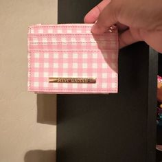 Steve Madden Pink Gingham Card Holder. Never Used No Tags Steve Madden Card Holder, Yves Saint Laurent Y, Lanyard Wallet, Coach Floral, White Wallet, Coin Wallet, Leather Bifold Wallet, Pink Gingham, African Violets