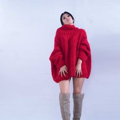 "NEW Oversized Plus size knit alpaca sweater pullover is hand made with 100% Peruvian alpaca wool and in Peru. It makes us happy that you can enjoy a garment made with love in an ethical and sustainable way. We only work with the highest quality alpaca wool 89% Alpaca Huacaya / 11% Polyamide - 91% Alpaca Suri / 9% Polyamide - 100% Alpaca > Style: PARACAS >Material : 89% Alpaca / 11% polyamide >Bust: 31,82\" = 80cm > Length: 23,62\" = 60cm >Sleeve Length: 20.47\" = 52 cm Washing mode The washing Oversized Plus Size, Warm Knit Sweater, Sustainable Womens Clothing, Alpaca Wool Sweater, Chunky Knit Jumper, Chunky Knitting Patterns, Winter Knit Sweater, Chunky Knitting, Alpaca Sweater