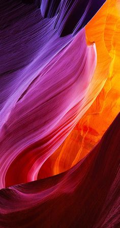 an image of colorful rocks that look like they are in the desert