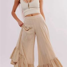 Free People Summer Kiss Godet Pants L 10 Women's Casual Wide-Leg Pant New With Tags #38005 Summer Kiss, Free People Summer, Casual Wide Leg Pants, Lightweight Pants, Illustration Fashion Design, Illustration Fashion, Summer Pants, Hottest Fashion Trends, Hippie Outfits