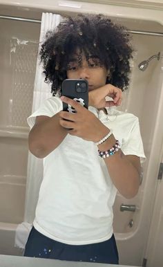 Afro Hair Boy, Cornrow Braids Men, Afro Boy, Dyed Hair Men, Curly Fro, Fine Shyt, Dreadlock Hairstyles For Men, Dark Skin Men