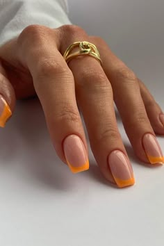 Summer nails incoming... obsessing over these orange french tip nails from @aimeestokesbeauty✨ Neutral Nails, Orange Nails, Manicure Y Pedicure, Minimalist Nails, Chic Nails, Short Acrylic Nails, French Tip Nails, Best Acrylic Nails