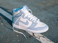 WMNS Dunk High "Aluminum" Dunk High Aluminum, Closet Inventory, Jordan Shoes Girls, Baskets Nike, Dunk High, High Sneakers, Nike Dunk High, Swoosh Logo, Swag Shoes