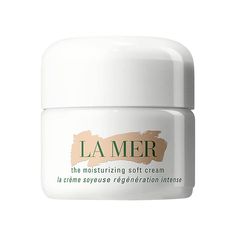 A silky-soft cream that delivers all-day healing moisture for profound rejuvenation: visibly plumper, healthier, firmer, lifted-looking skin. Skin Improvement, Lime Tea, La Mer Moisturizing Cream, Skincare For Sensitive Skin, Creme Anti Age, Eucalyptus Globulus, Lip Care Routine, Makeup Party, Health And Beauty Products