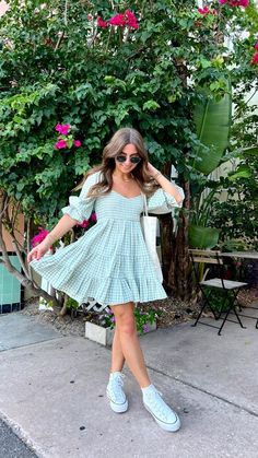 Cute Dresses Women, Cute Trendy Dresses Long, Birthday Poses In Frock, Summer Flowy Dresses Sundresses, Cotton Western Dresses Summer, Grey Summer Dress, Fashion Inspo Outfits Summer Dresses, Casual Dress Photoshoot Ideas, Float Summer Dresses