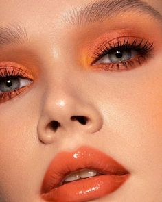 Monochromatic Makeup Looks, Make Up Color, Monochrome Makeup, Fall Makeup Looks, Glamorous Makeup