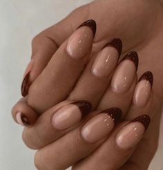 Oval Acrylic Nails, Unghie Sfumate, Vintage Nails, Minimal Nails, Beauty Inspo, Oval Nails, Neutral Nails