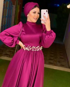 Gown Dress For Women, Beautiful Days, Soiree Dress, Outfit Chic, Women Dresses Classy, Fancy Dresses Long, Muslim Fashion Dress, Muslimah Fashion Outfits