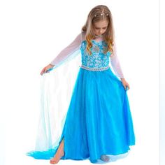 "New With Tag" Let Your Little One Sparkle And Shine In This Stunning Sparkling Snowflake Princess Dress. Perfect For Playtime, Special Occasions, Or Just Feeling Like Royalty Every Day, This Dress Will Make Her Dreams Come True. Elsa Party, Anna Et Elsa, Princess Elsa Dress, Frog Costume, Christmas Dress Up, Elsa Costume, Frozen Costume, Elsa Dress, Princess Cosplay