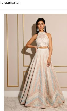 Celebrity Sangeet Outfit, Wedding Outfits For Brides Sister Classy, Outfits For Bridesmaids Indian, Modern Lengha Designs, Skirt And Crop Top Indian Weddings, Elegant Lehenga Classy, Lehenga Simple Elegant, Minimalist Lehenga, Simple Lengha Design