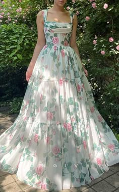 Classy Prom, Chique Outfits, Prom Style, Prom Dress Inspiration, Elegante Casual, Pretty Prom Dresses, Fairytale Dress, Dream Dresses, Fairy Dress