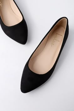 Black Suede Flats, Cute Flats, Holly Black, Shoe Inspo, Suede Flats, Pretty Shoes, Rubber Heels