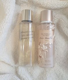 Profumo Victoria Secret, Koleksi Parfum, Victoria Secret Perfume, Perfume Scents, Pretty Skin Care, White Blanket